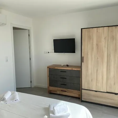 Blue Agosta Aparthotel