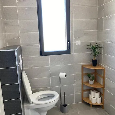 Blue Agosta 아파트호텔