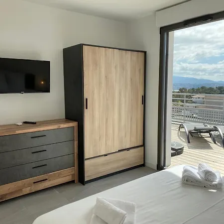 아파트호텔 Blue Agosta