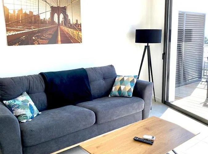 מלון דירות Blue Agosta