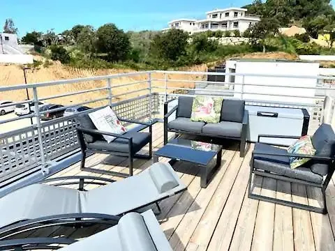 מלון דירות Blue Agosta